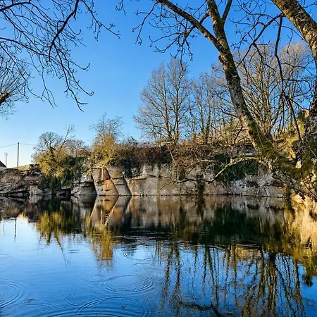 Carriere De La Tour Semesterbostad